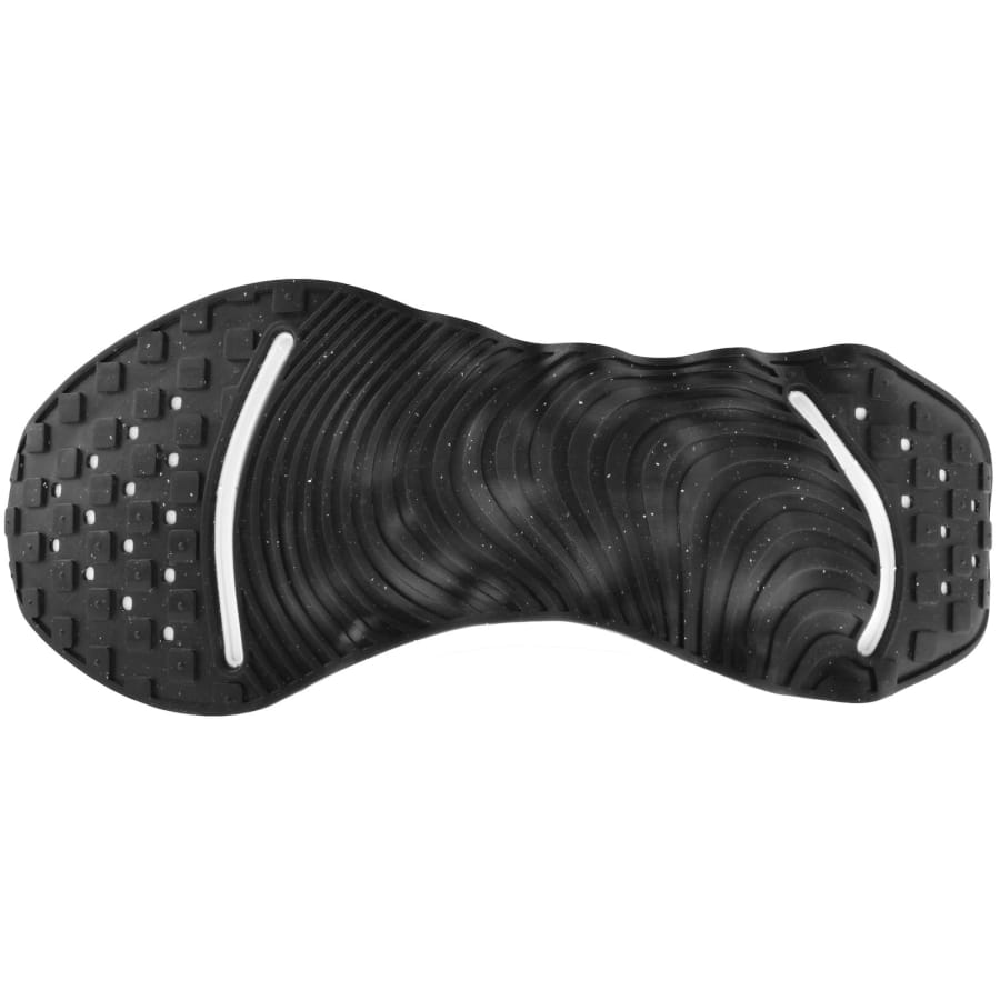 Nike black trainers white sole hotsell